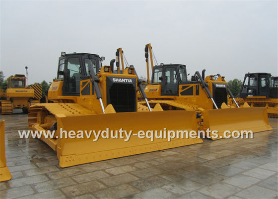 Çin Shantui 520hp standard bulldozer with 67.5t operating weight and 18.5cbm dozing capacity Tedarikçi