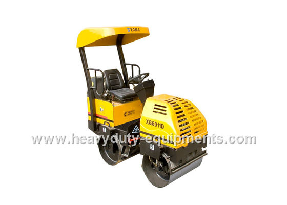 Çin Tandem Vibratory Road Roller XG6011D 1,28 T with high visibility cab for comfort and safety Tedarikçi
