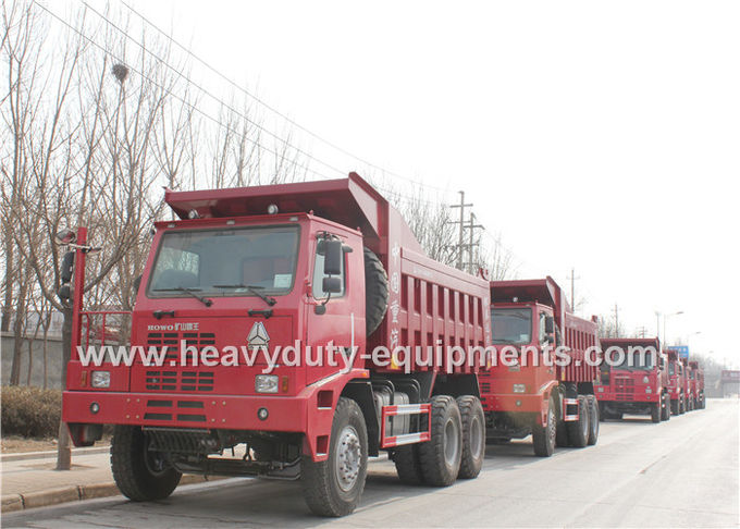 Sinotruk howo heavy duty loading mining dump truck for big rocks in wet mining road